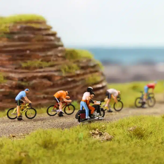 figurines cyclistes miniatures 5