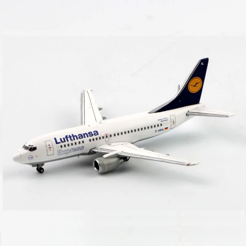 Maquette d’avion : 5 éléments indispensables pour débuter votre collection