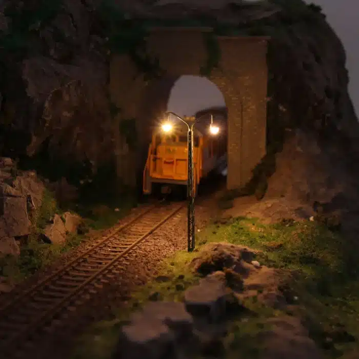 Lampadaire maquette échelle N 3