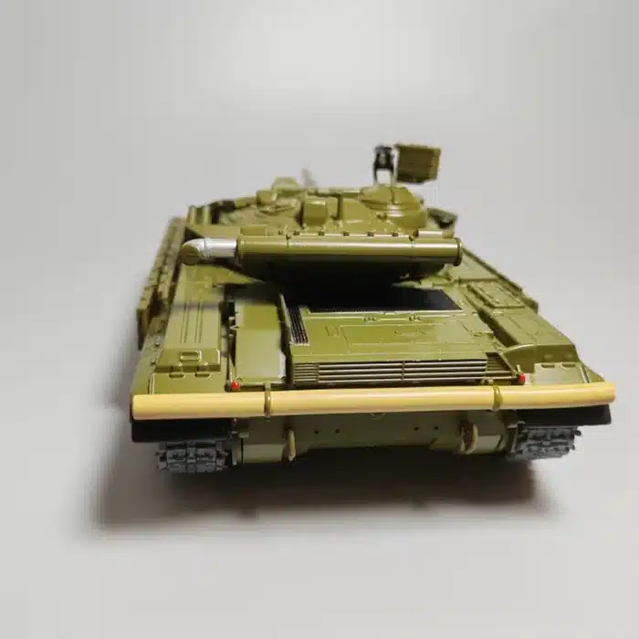 char T-64 maquette militaire 1/43 6
