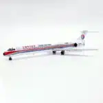 Avion miniature China Eastern Airlines 1/400 4