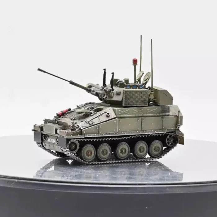 Maquette de blindé britannique Warrior IFV 1/72 1