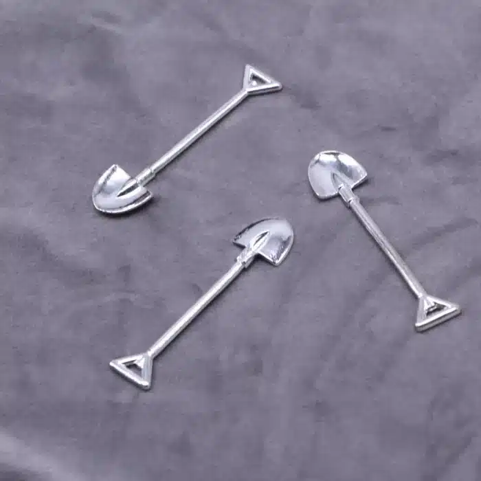 Pelles miniatures 1/12 7