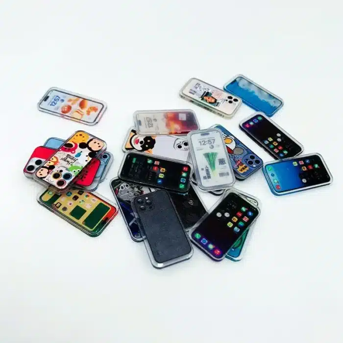 Smartphones miniatures pour maquette 1/12 2