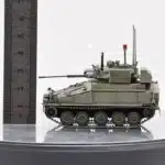 Maquette de blindé britannique Warrior IFV 1/72 2