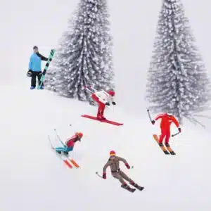 Figurine skieur miniature 1/87 1