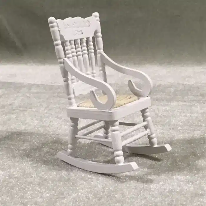 Chaise à bascule miniature 1/12 3