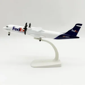 Avion cargo miniature FedEx 3
