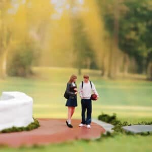 Figurines miniatures étudiants 1/43