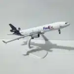 Avion miniature FedEx MD-11 4