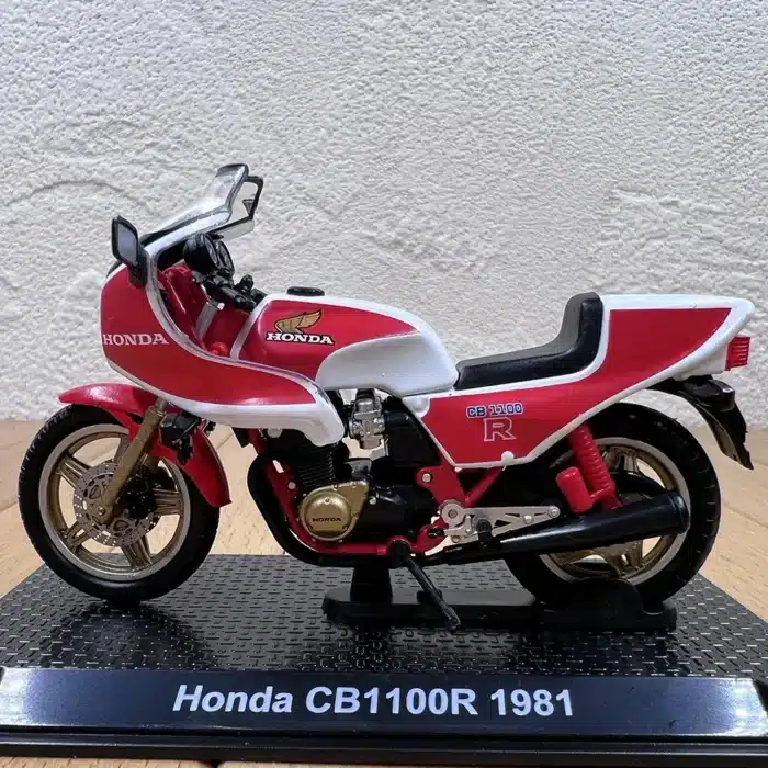 Honda Cb1100r 1981 miniature 2