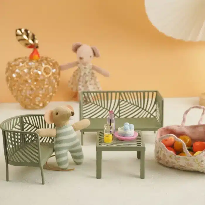 salon de jardin vert miniature 3