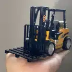 Chariot élévateur industriel 1/24 1