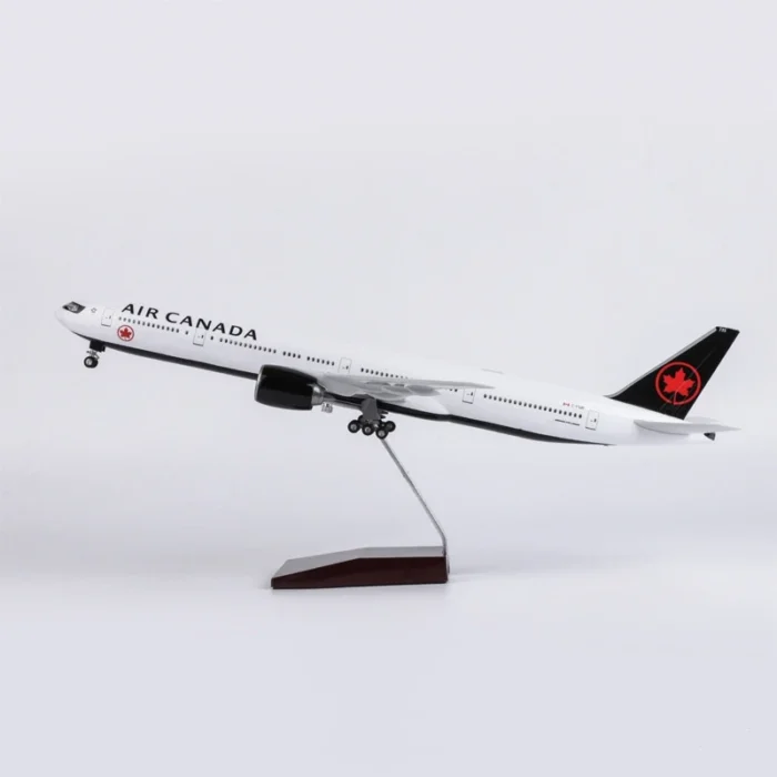 Maquette d'avion Air Canada B777 1