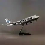 Maquette d'avion PAN AM B747 4