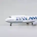 Maquette d'avion PAN AM B747 3