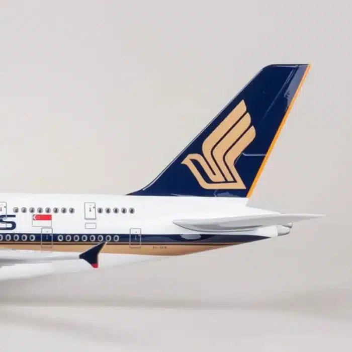 Maquette d'avion Singapore Airlines A380 6