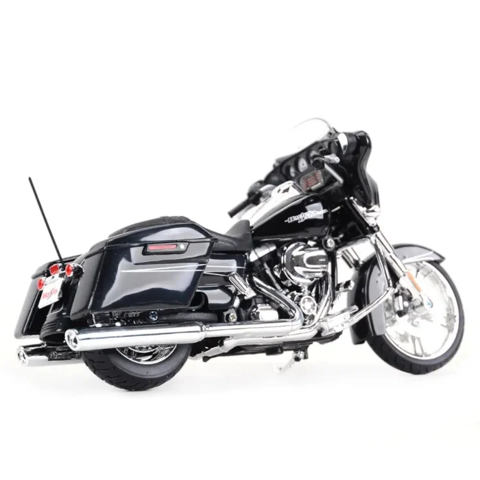 Maquette moto Harley Davidson 1/12 3