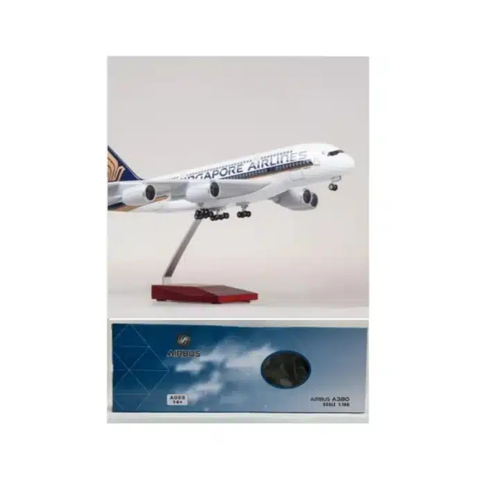 Maquette d'avion Singapore Airlines A380 4