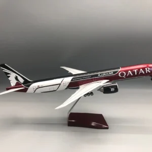 Avion miniature Qatar B77 1/47 1