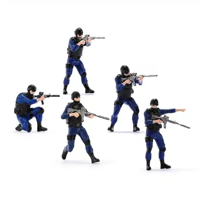 Figurine police unité d'intervention 1/64 19