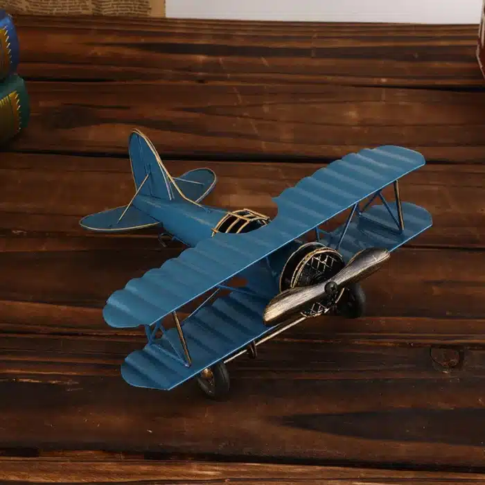 Avion miniature style rétro WWII 1