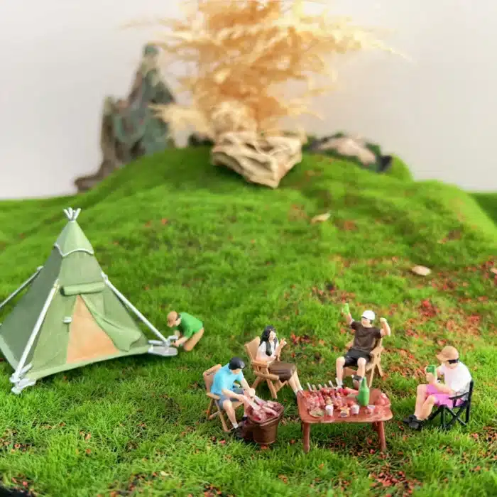 Scène de camping ou randonnée 1/64 1
