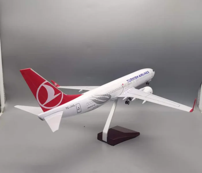 Avion miniature Turkish Airlines B737-800 2