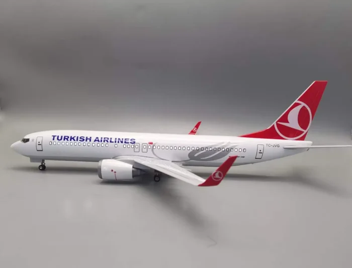 Avion miniature Turkish Airlines B737-800 4
