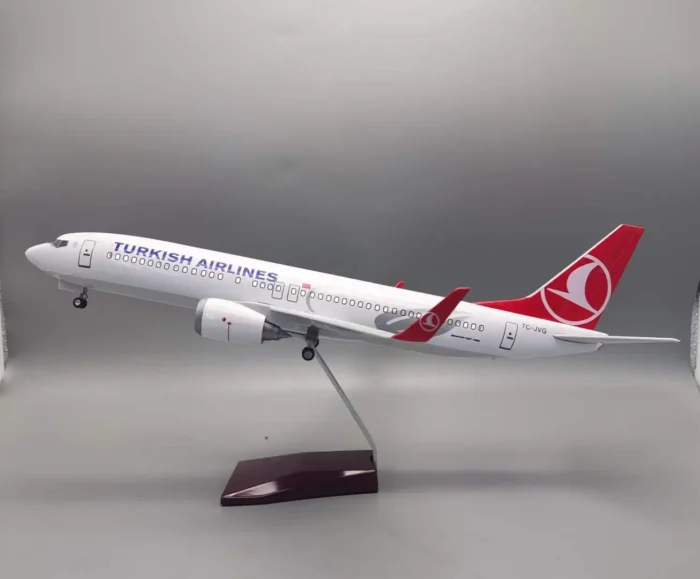Avion miniature Turkish Airlines B737-800 5