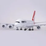 Avion miniature Qantas A380 6