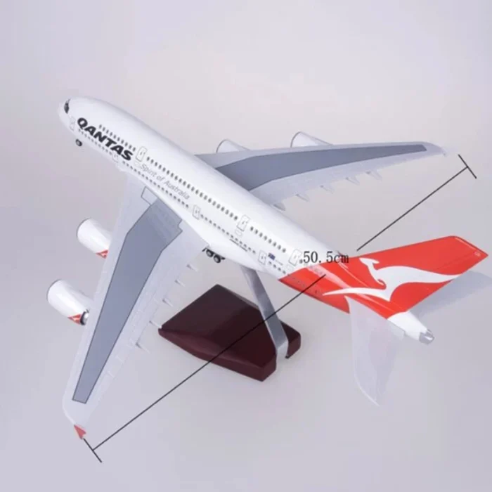 Avion miniature Qantas A380 4