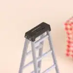 Echelle miniature 1:12