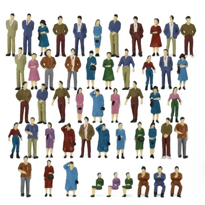 Figurines miniatures - échelle O 1/50 - foule de personnes